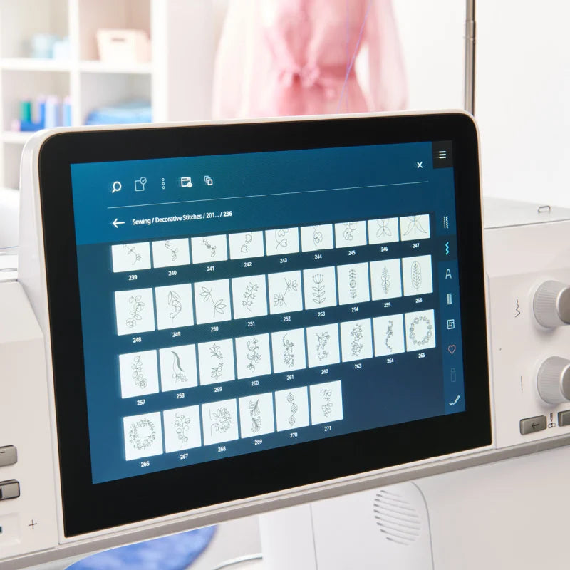 BERNINA 990 mit XL Stickmodul