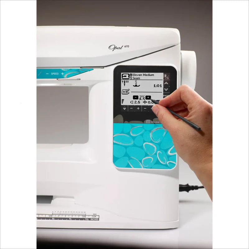 HUSQVARNA VIKING Opal 670