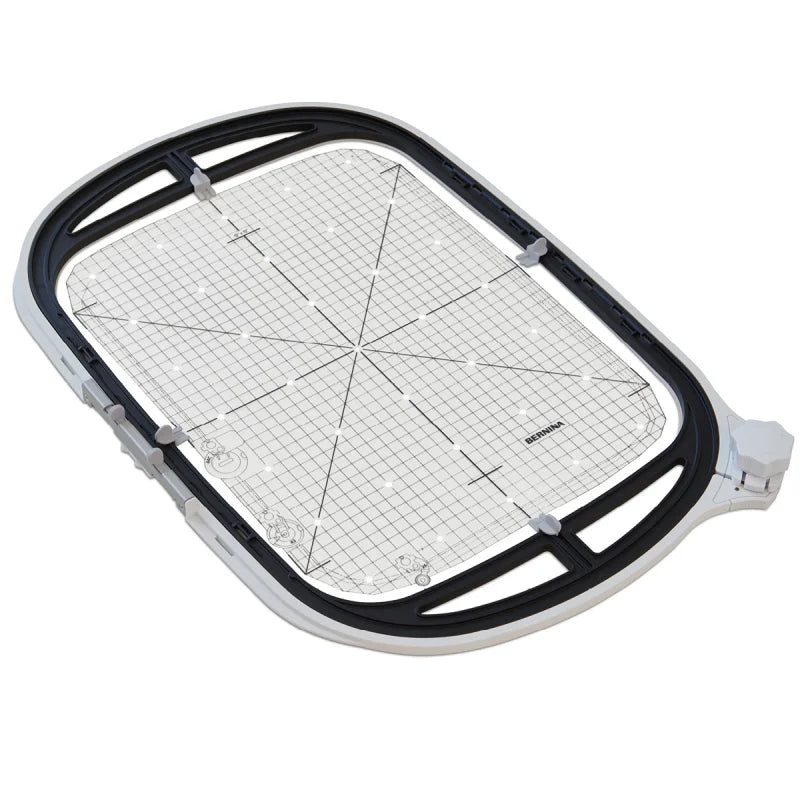 BERNINA 990 mit XL Stickmodul