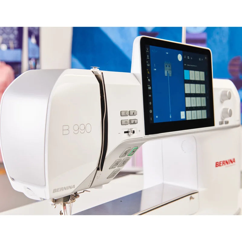 BERNINA 990 mit XL Stickmodul