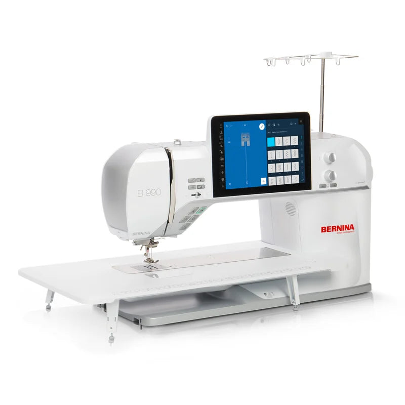 BERNINA 990 mit XL Stickmodul