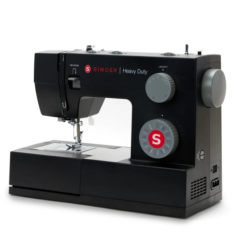 SINGER Heavy Duty 4432 Black Edition