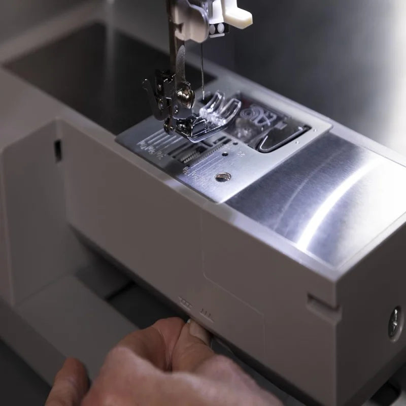 SINGER Heavy Duty 6605C