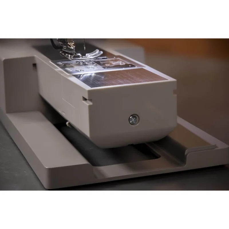 SINGER Heavy Duty 6705C